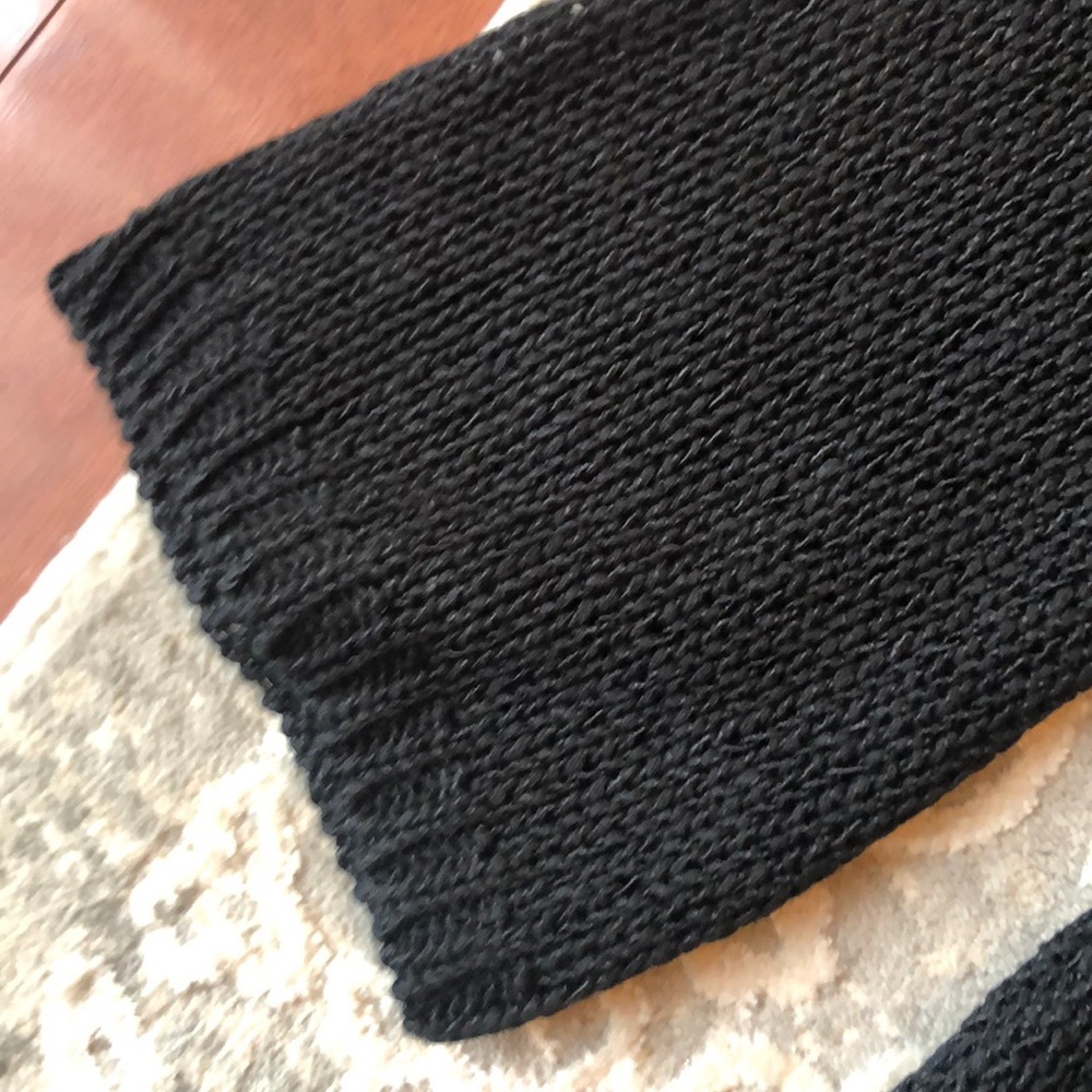 Sweater - Picture 3 of 5